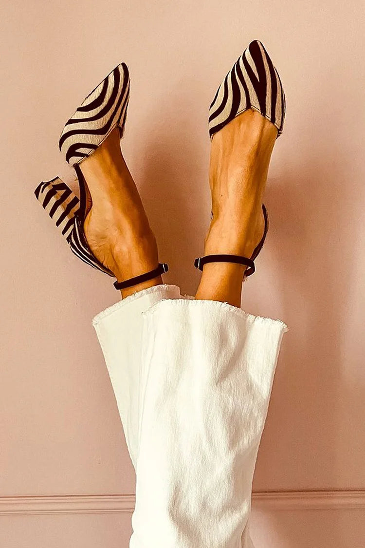 ZEBRA PRINT PUNTIGE HAKKEN MET ENKELRIEM
