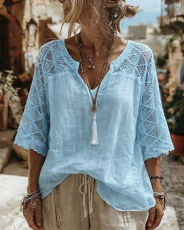Blouse met V-hals en Kantdetails