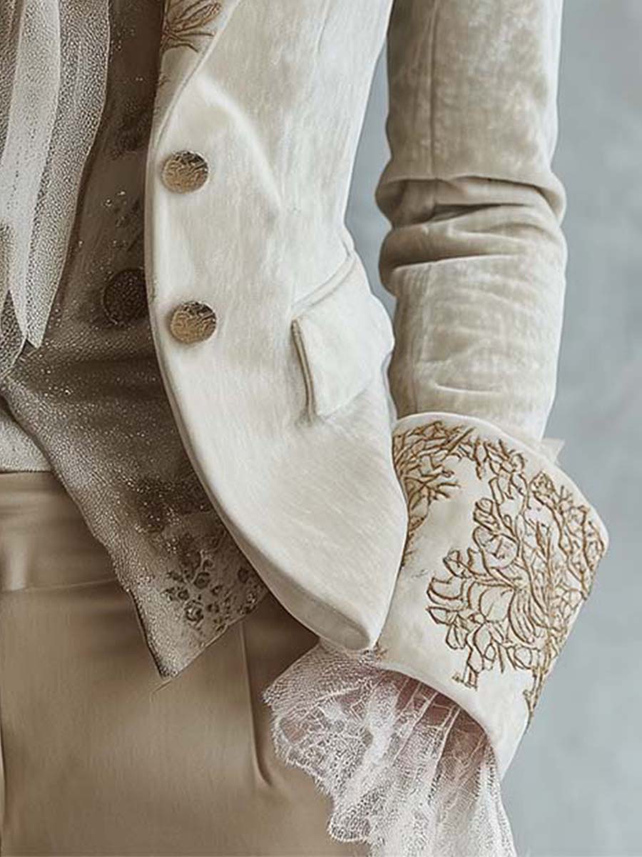 Constance | Blazer Ivoor Geborduurd Tailleur