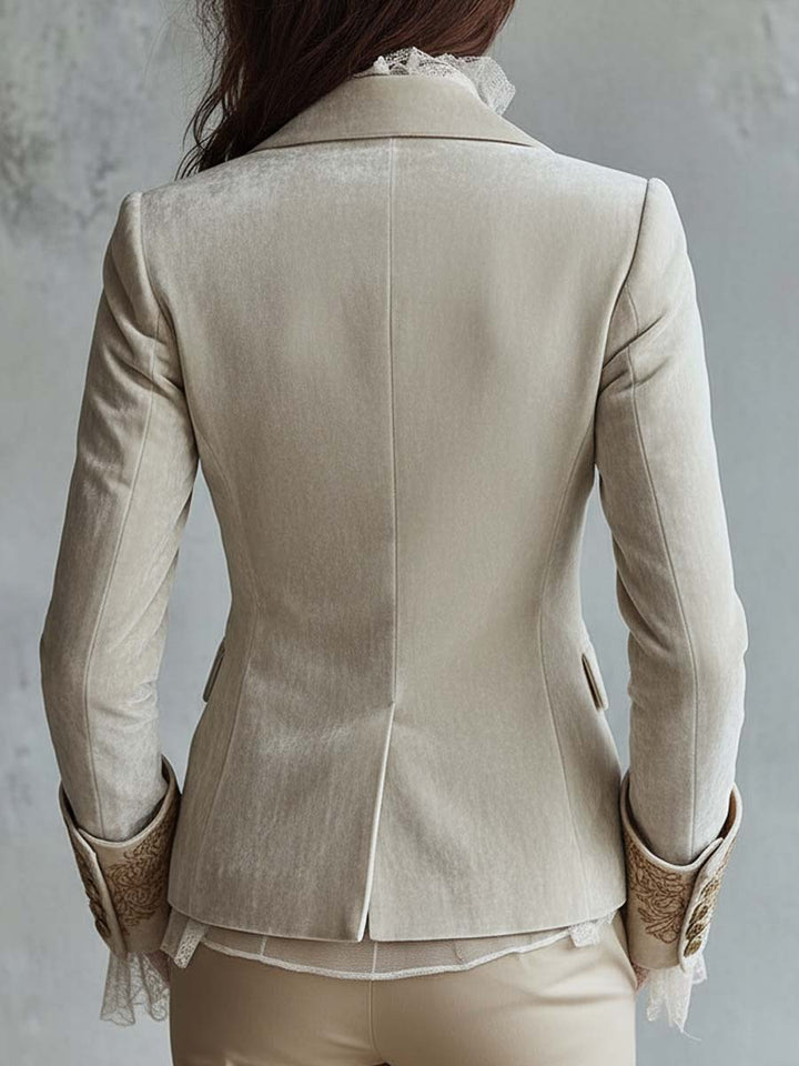 Constance | Blazer Ivoor Geborduurd Tailleur