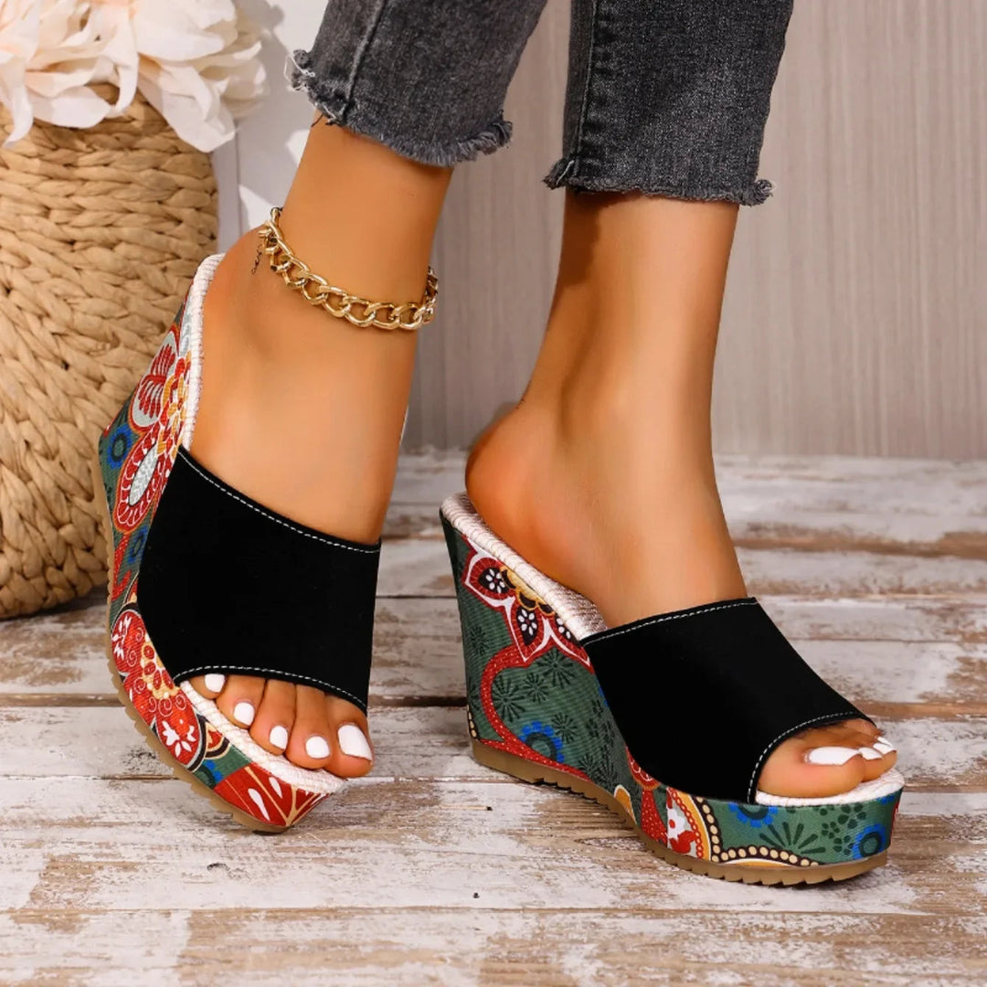 Mireya | Geleide Sandalen met Boheemse Motief