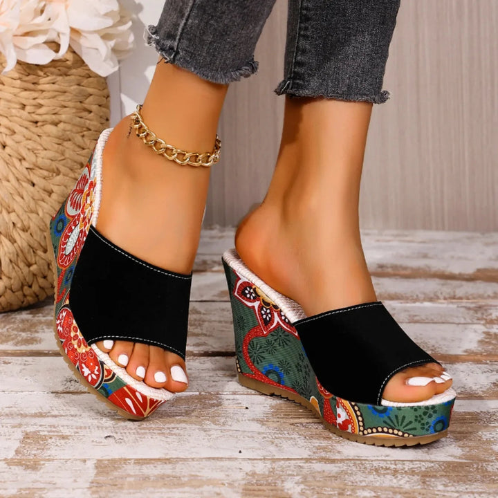 Mireya | Geleide Sandalen met Boheemse Motief