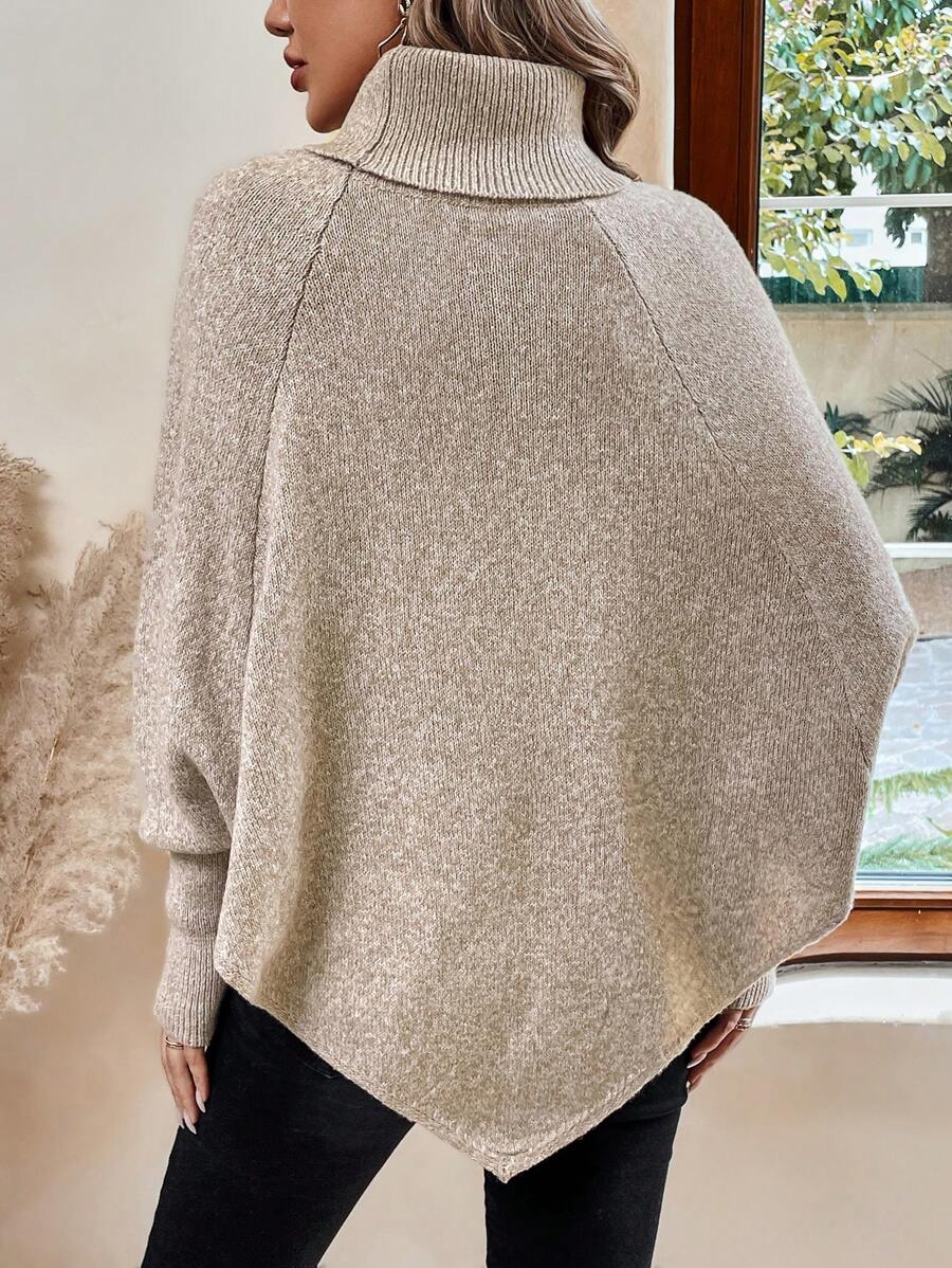 Alexis | Hoge Hals Batwing Poncho Trui, Asymmetrische Kabelgebreide Pullover