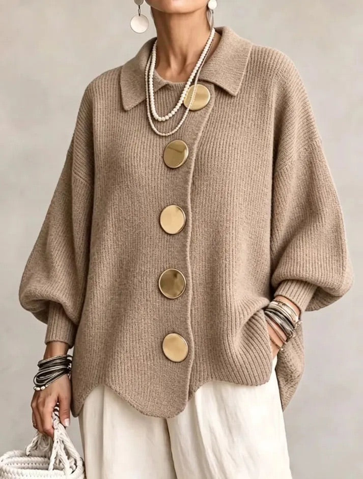 Karina | Oversized cardigan met kraag en knopen