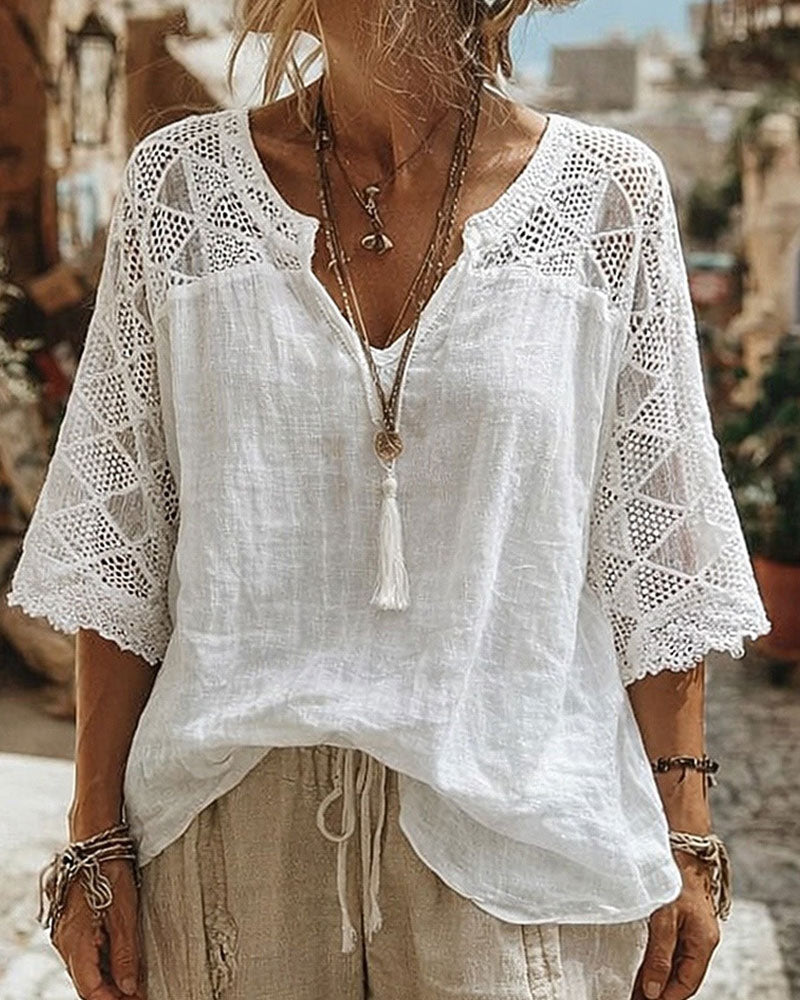 Blouse met V-hals en Kantdetails