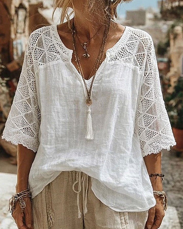 Blouse met V-hals en Kantdetails