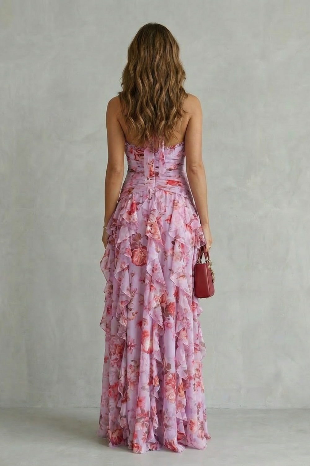 Belladina | Romantica Cascata di Rose Lange jurk met Amerikaanse halslijn