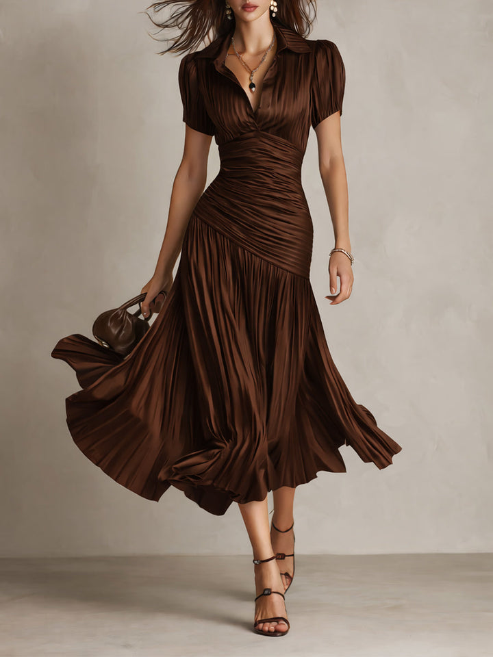 Adriana - Midi-jurk in retro gestreepte satijn
