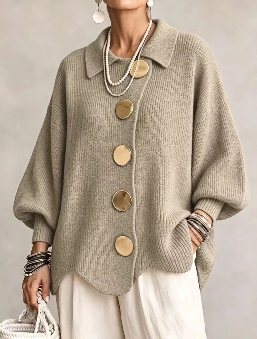 Karina | Oversized cardigan met kraag en knopen
