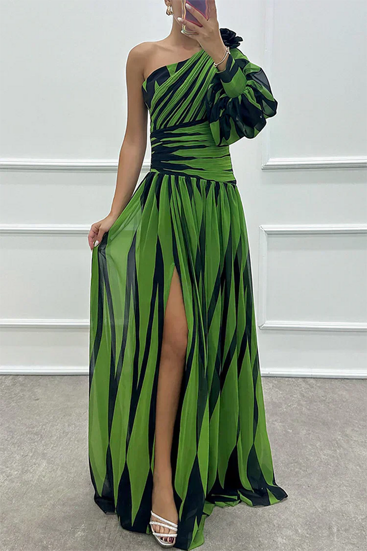 Shiloh - Vestido Maxi Elegante a Rayas con Un Hombro