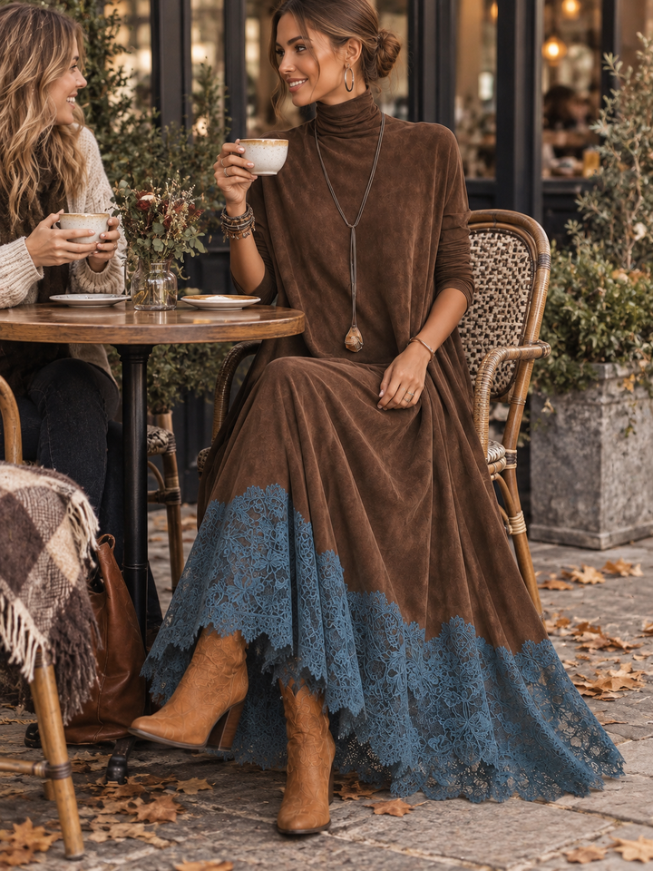 Paula | Lange Jurk met Suède Effect en Kantzoom