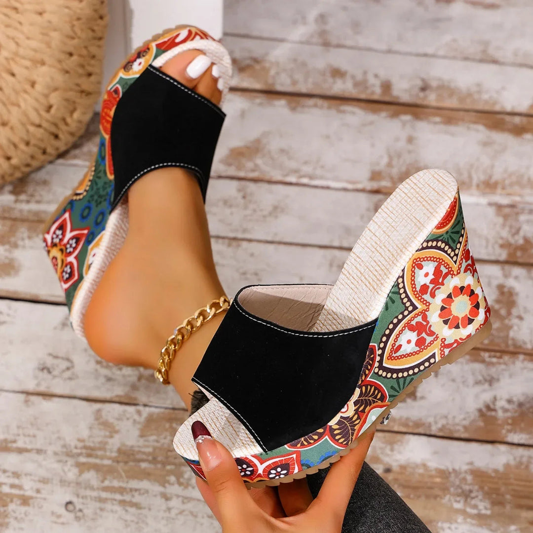 Mireya | Geleide Sandalen met Boheemse Motief