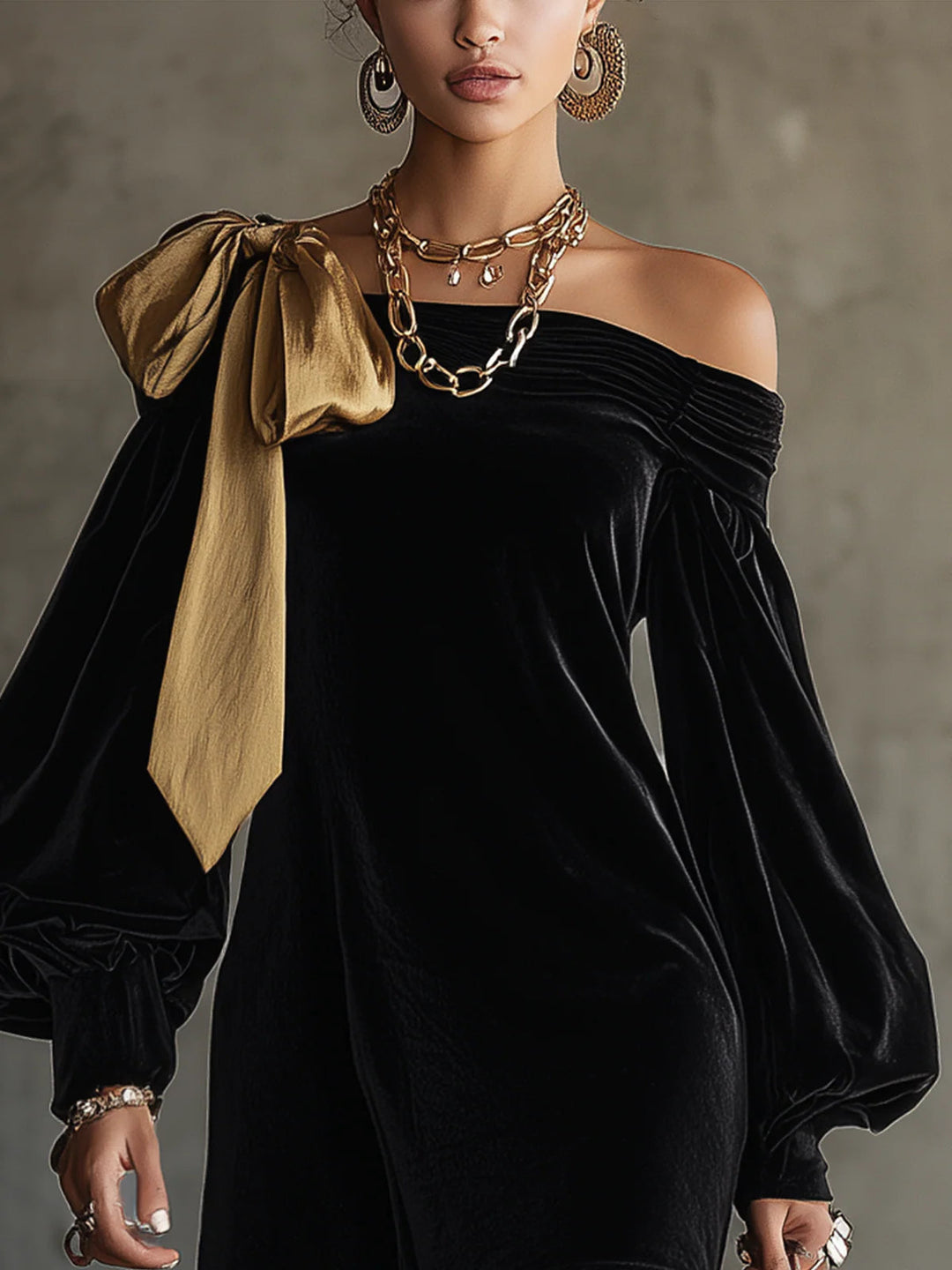 Zwarte Velvet En Gouden Satijnen Patchwork Off The Shoulder Mini Jurk
