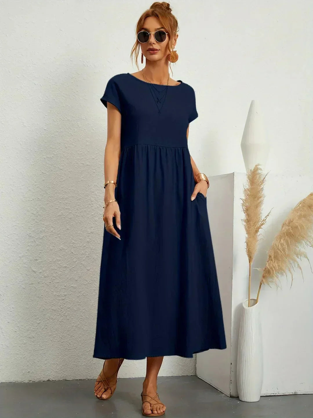 Gabrielle | Midi-jurk met tijdloze elegantie