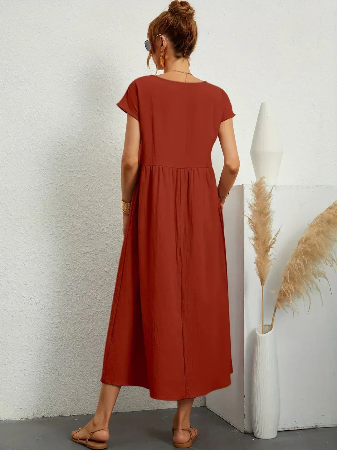 Gabrielle | Midi-jurk met tijdloze elegantie