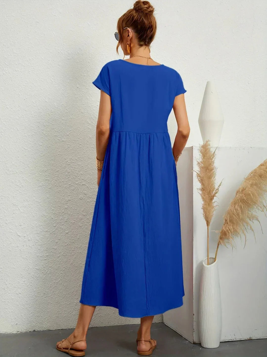 Gabrielle | Midi-jurk met tijdloze elegantie