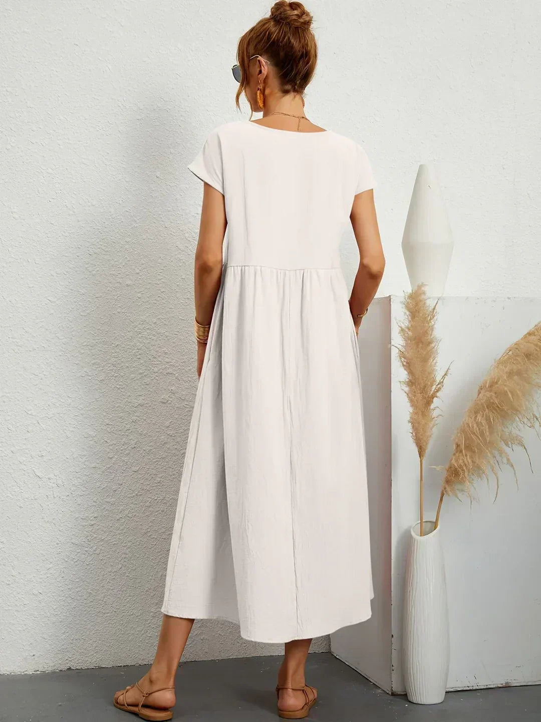Gabrielle | Midi-jurk met tijdloze elegantie