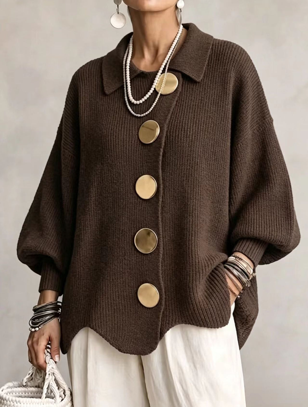 Isadora | Oversized Cardigan met Kraag en Grote Metalen Knopen