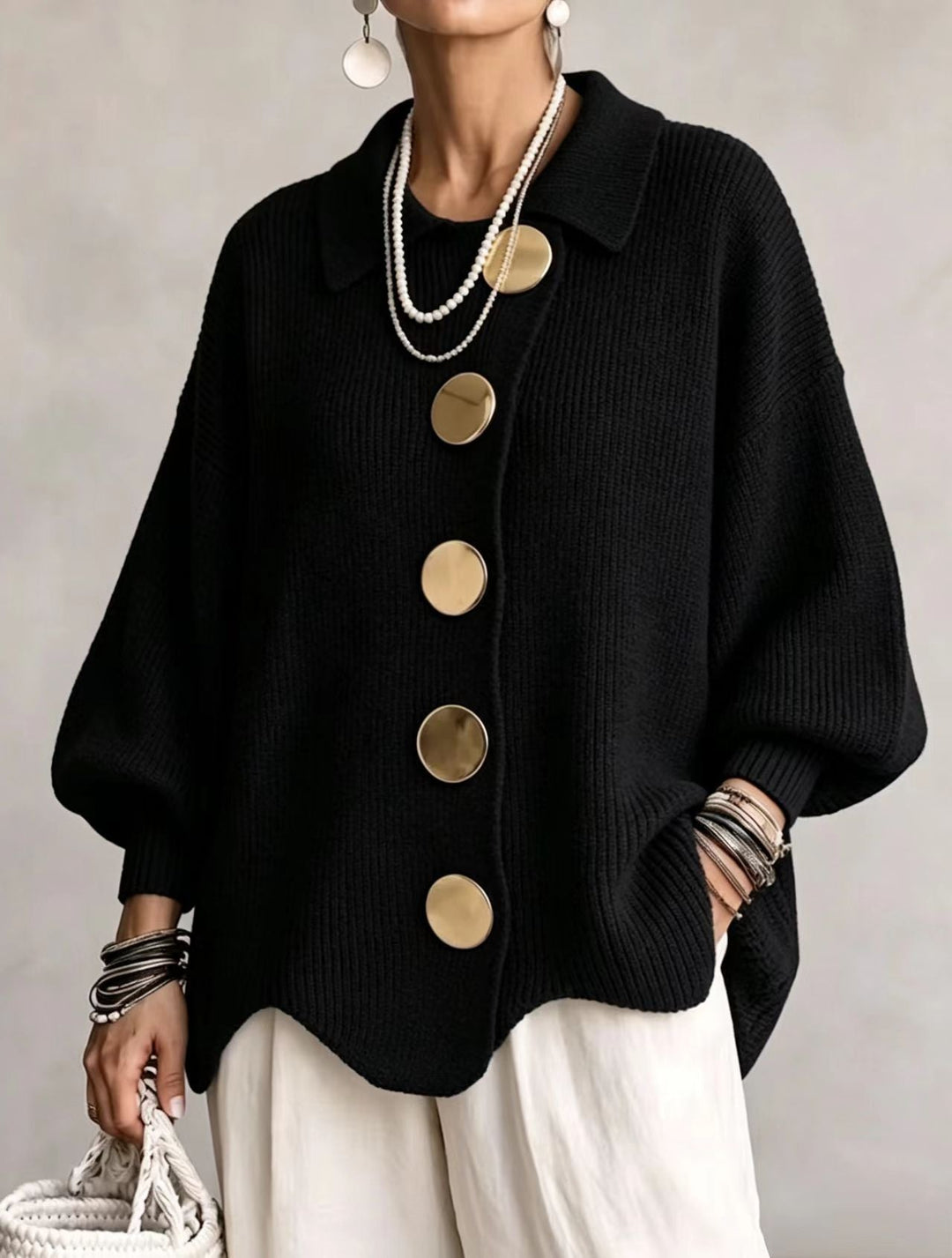 Isadora | Oversized Cardigan met Kraag en Grote Metalen Knopen