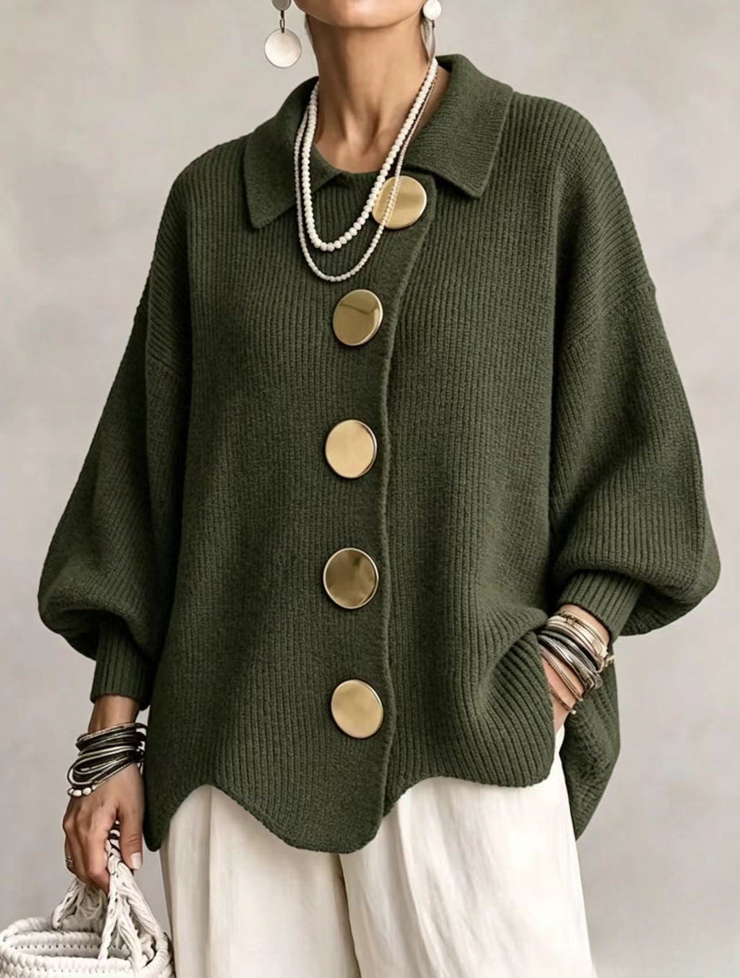 Isadora | Oversized Cardigan met Kraag en Grote Metalen Knopen