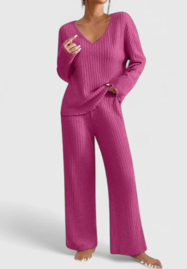 Angeline™ Comfortabele Set | V-hals Trui en Brede Ribbroek