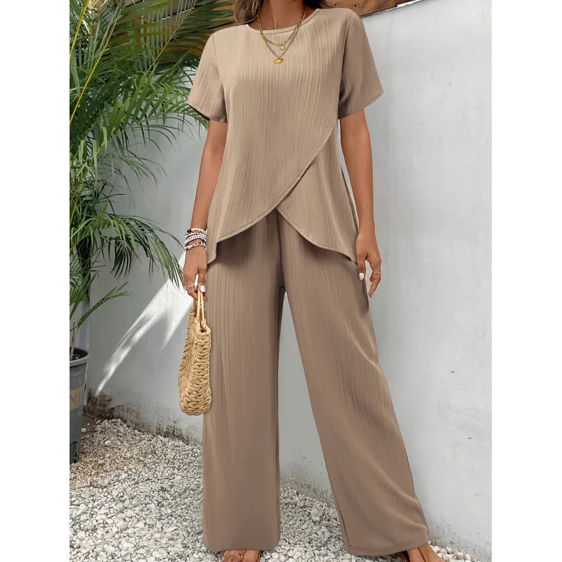 Lorrina™ Elegante Zachte Twee-Piece Set | Asymmetrische Blouse en Relaxed Pants