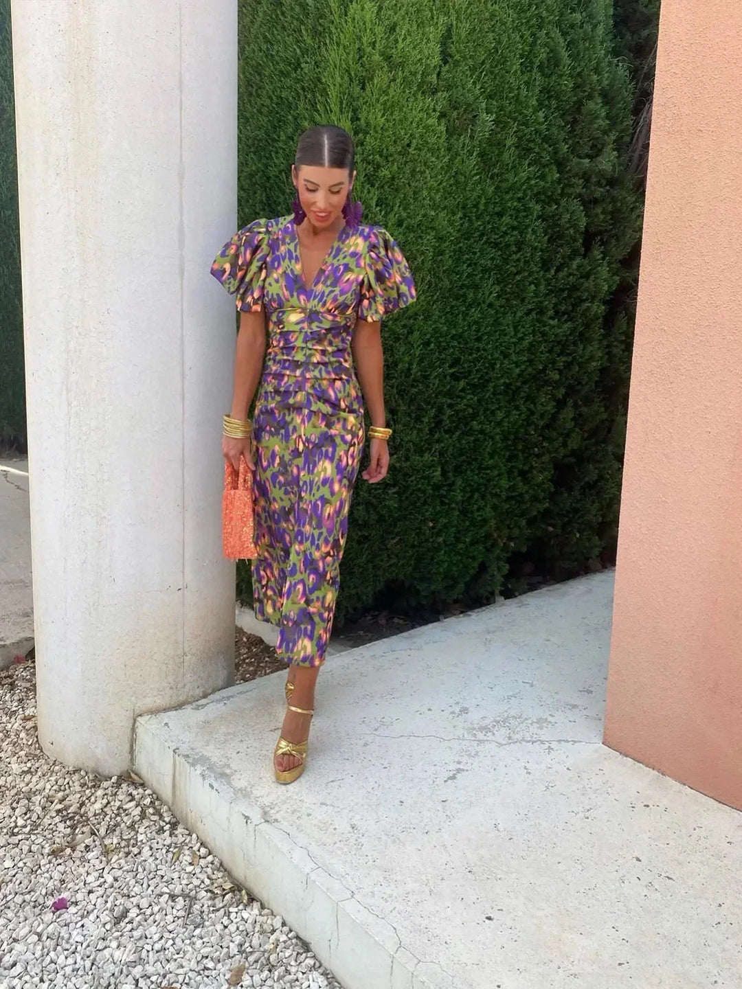 Loren - Vibrant Midi Jurk met Bollende Mouwen