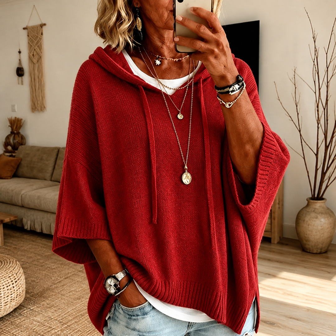 Claire – Rode Poncho Sweater