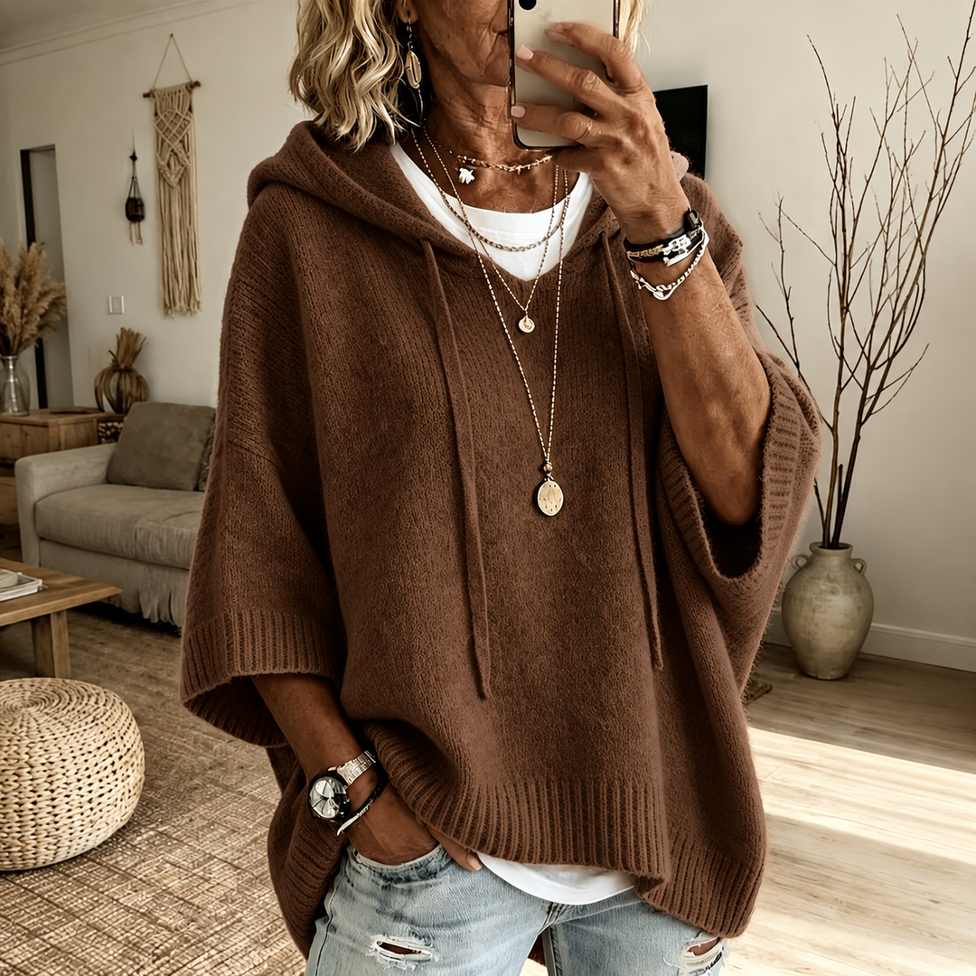 Louise – Bruine Poncho Trui