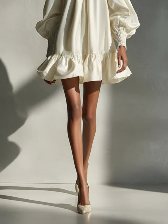 Beige Satijnen Puff Mouw Ruffle Mini Jurk