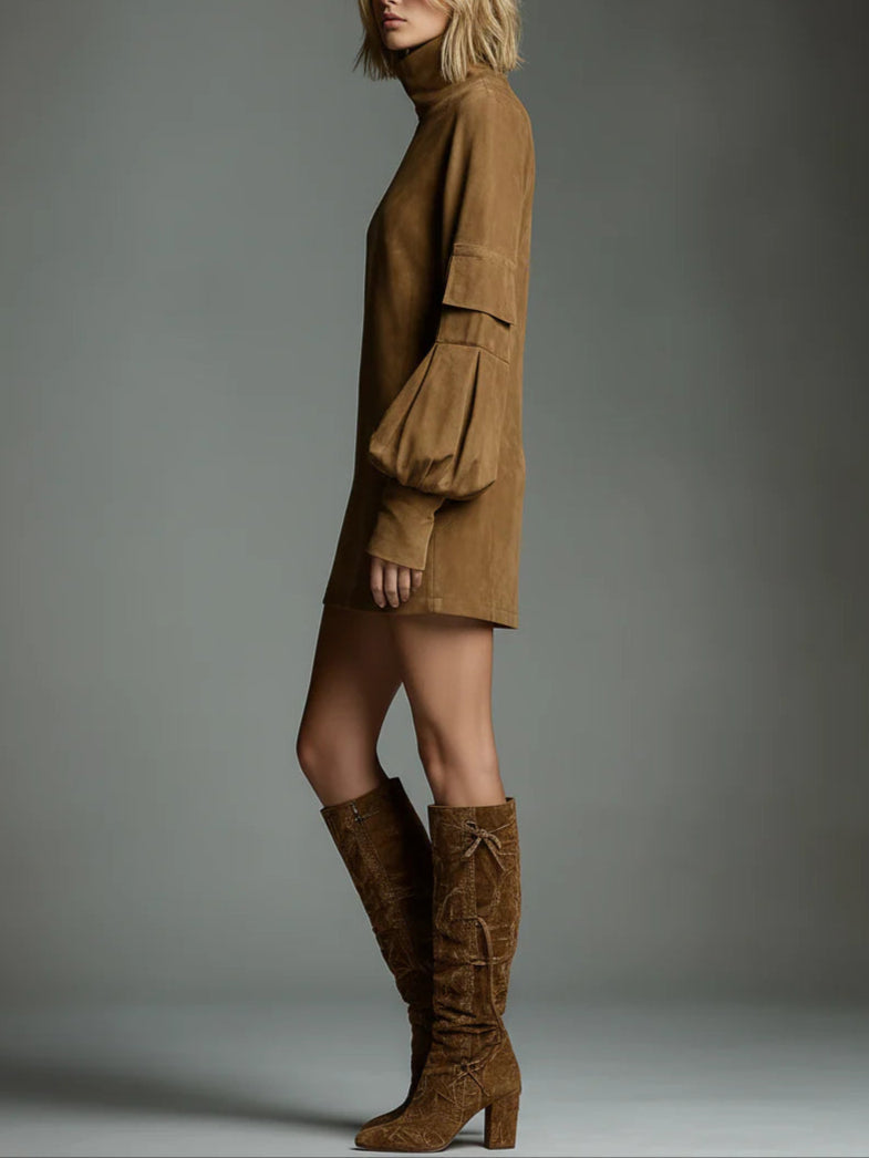 Bibiane | Mini Jurk Oversized in Suède met Hoge Hals