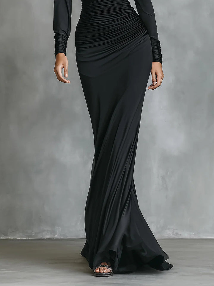 Célina™ | Satijnen One-Shoulder Maxi Jurk in Zwart