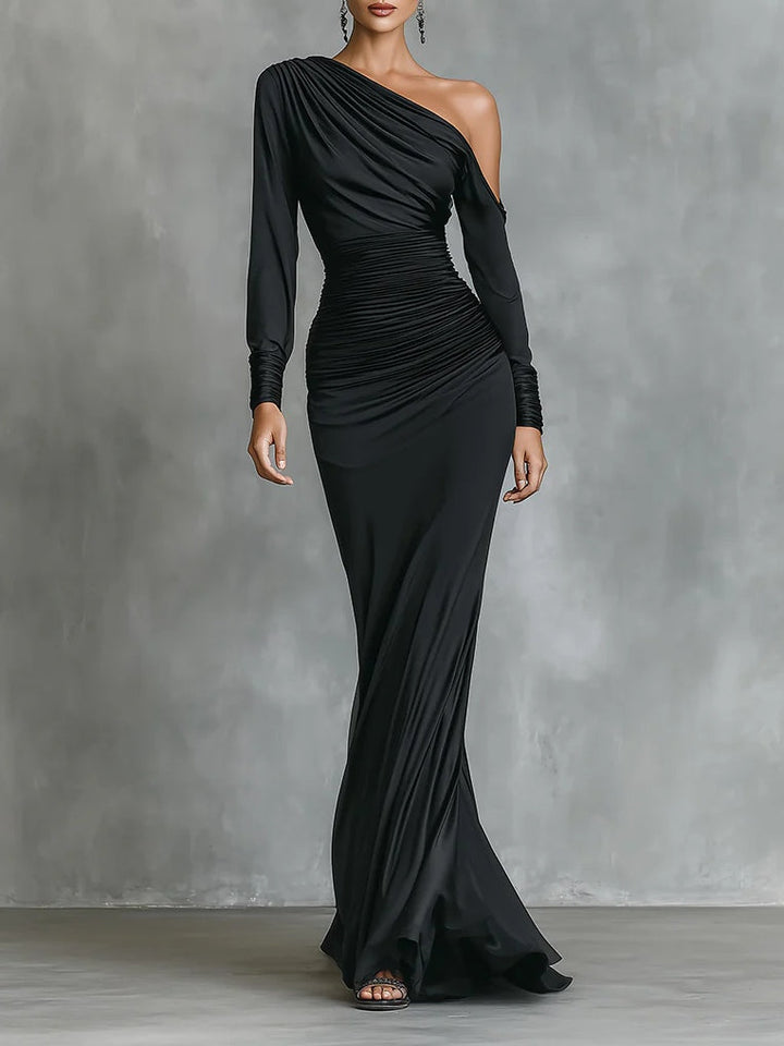 Célina™ | Satijnen One-Shoulder Maxi Jurk in Zwart