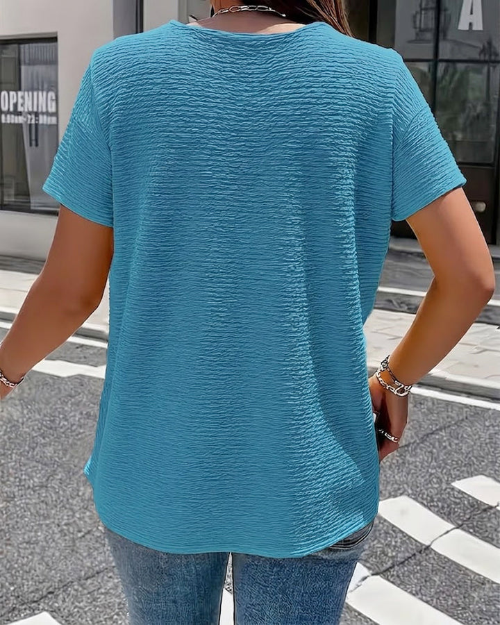 T-shirt met Peter Pan-kraag en knopen