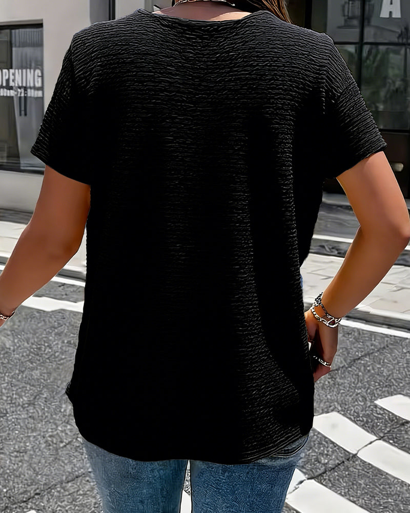 T-shirt met Peter Pan-kraag en knopen