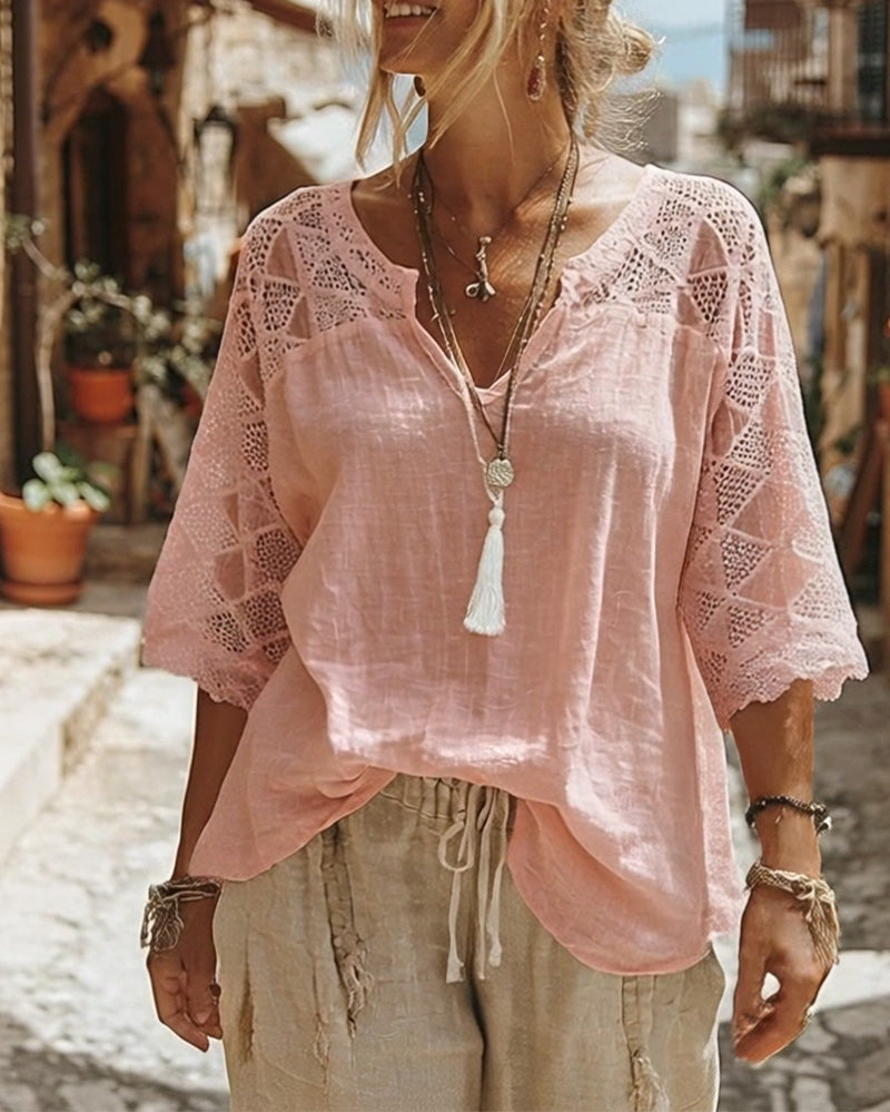 Blouse met V-hals en Kantdetails