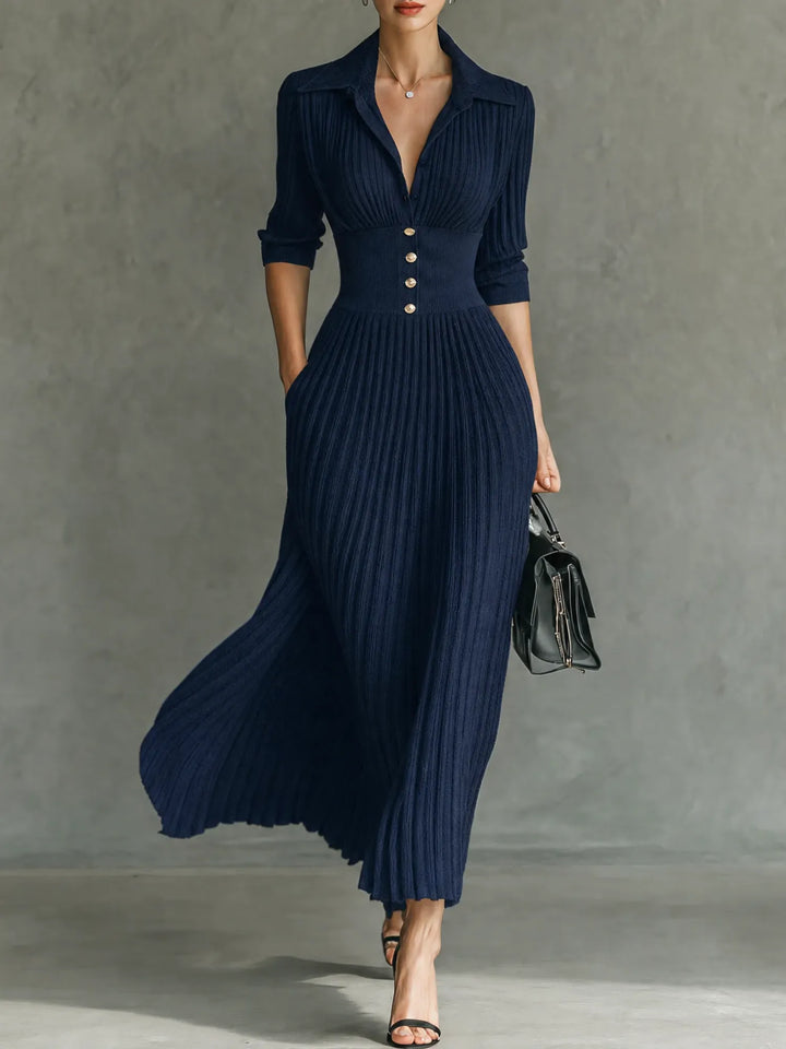 Elvire | Lange Plissé Jurk met Revers en Hoge Taille