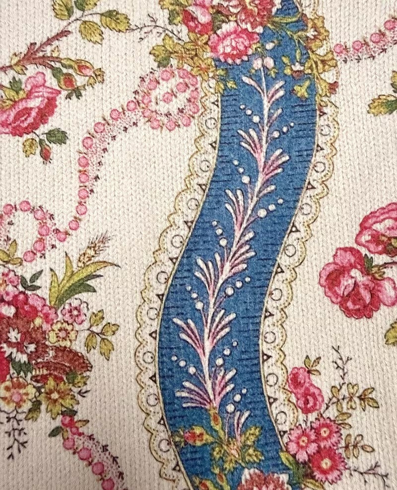 Elisabeth | Klimmend vest met rozenlint