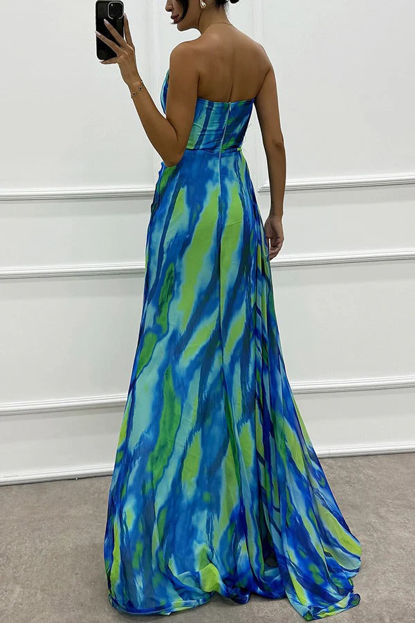 Vibrant Draped Jurk