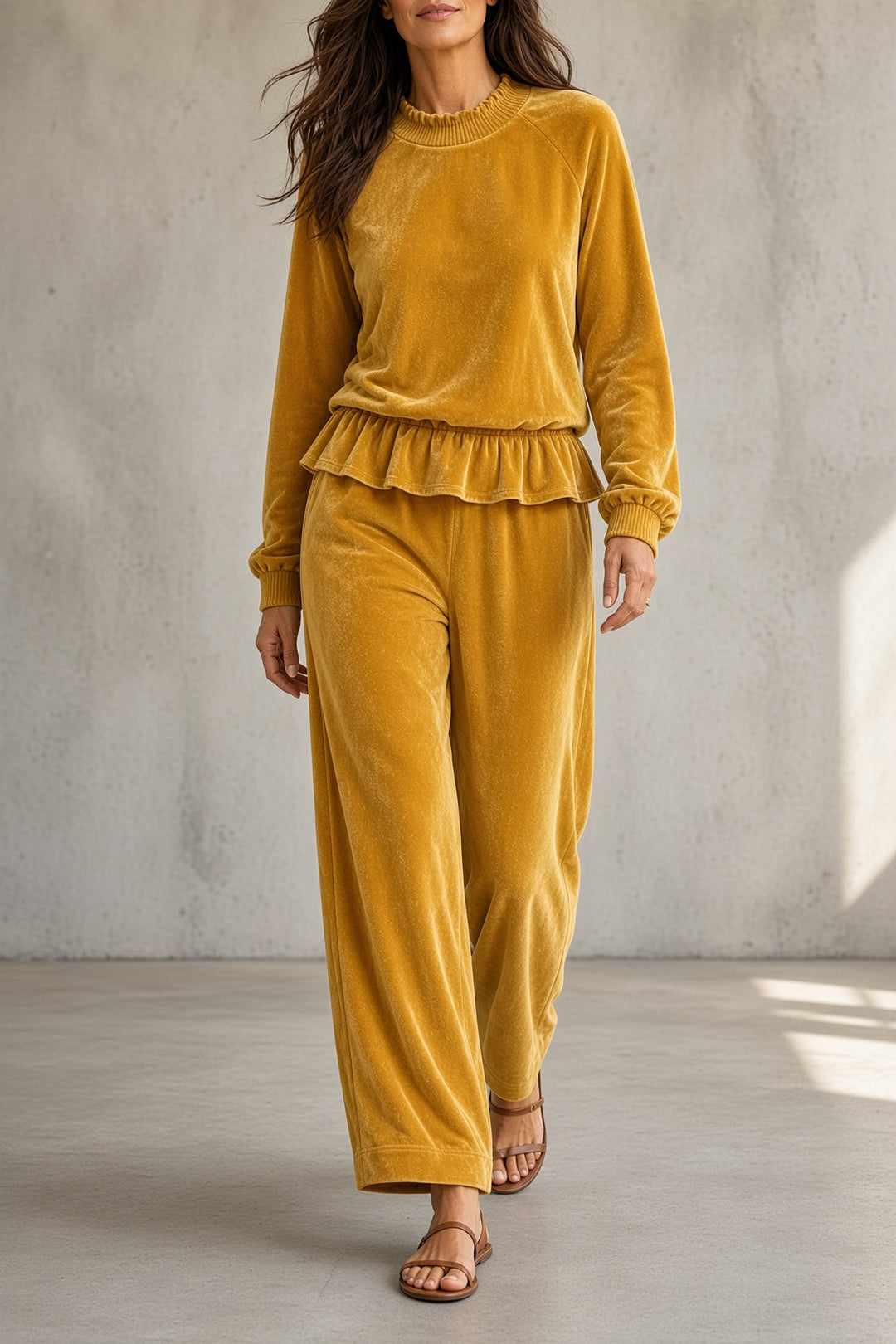 Fabiola | Compleet in Velours met Volants