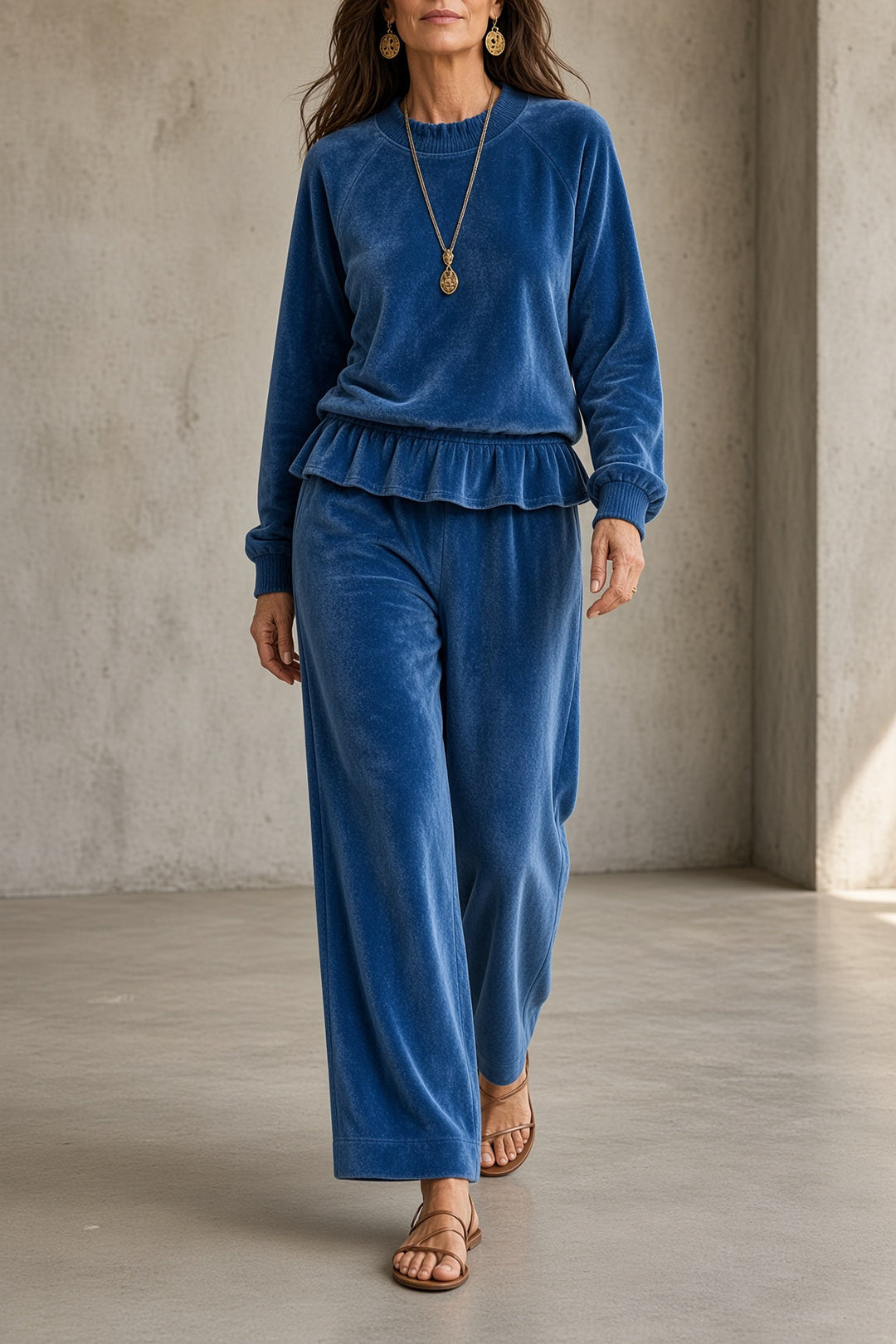 Fabiola | Compleet in Velours met Volants