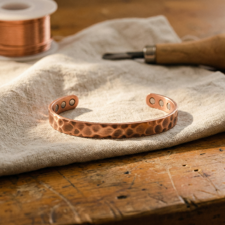 Crater Koper Armband