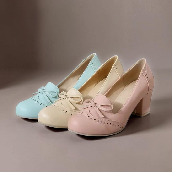 DELACROIX | Gemakkelijke Knot Pumps Martine