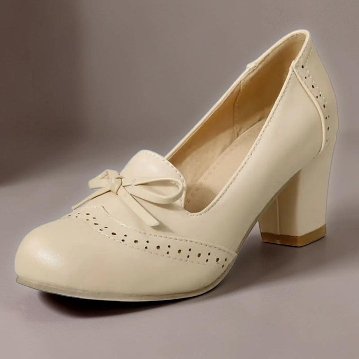 DELACROIX | Gemakkelijke Knot Pumps Martine