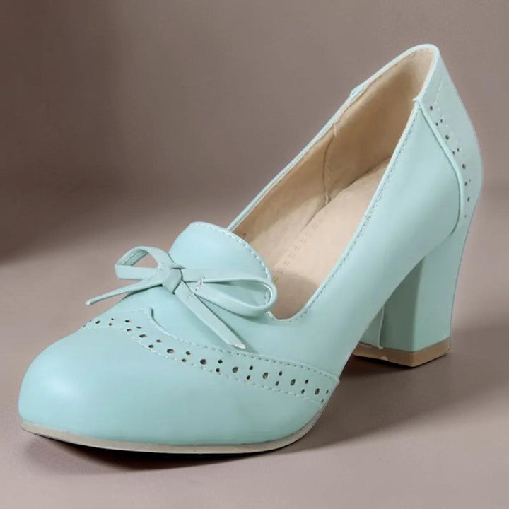 DELACROIX | Gemakkelijke Knot Pumps Martine