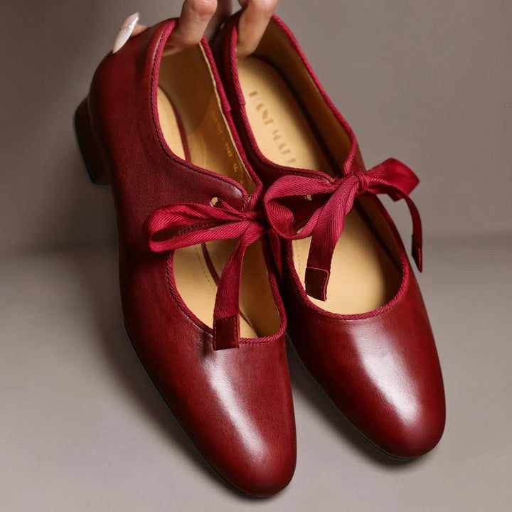DELACROIX | Ballerina's van Leer met Strik Sophie